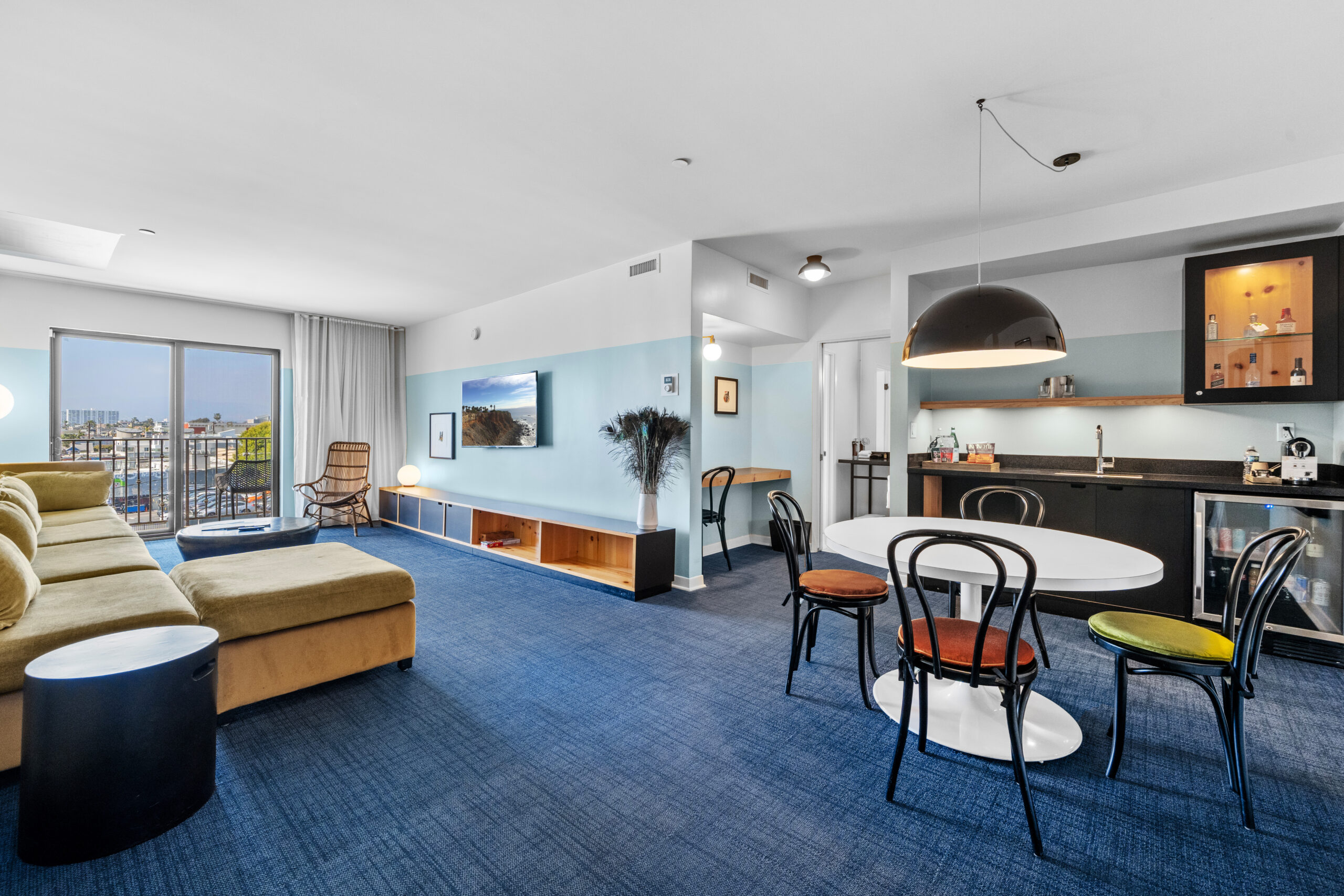 City View Two Bedroom Apartment Suite – Hotel Erwin