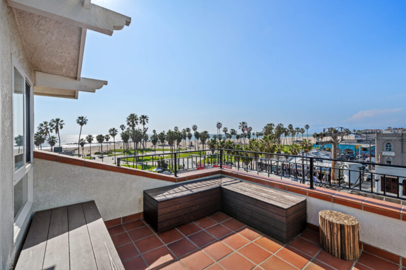 balcony with views of Venice Beach, CA near Los Angeles and oceanfront