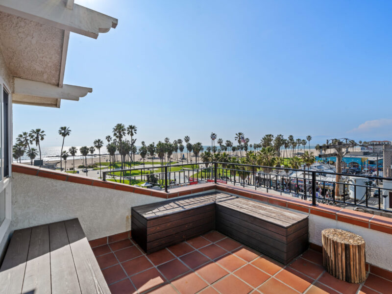 balcony with views of Venice Beach, CA near Los Angeles and oceanfront