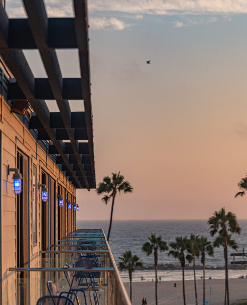Suite with ocean view near the beach in southern California, Los Angeles