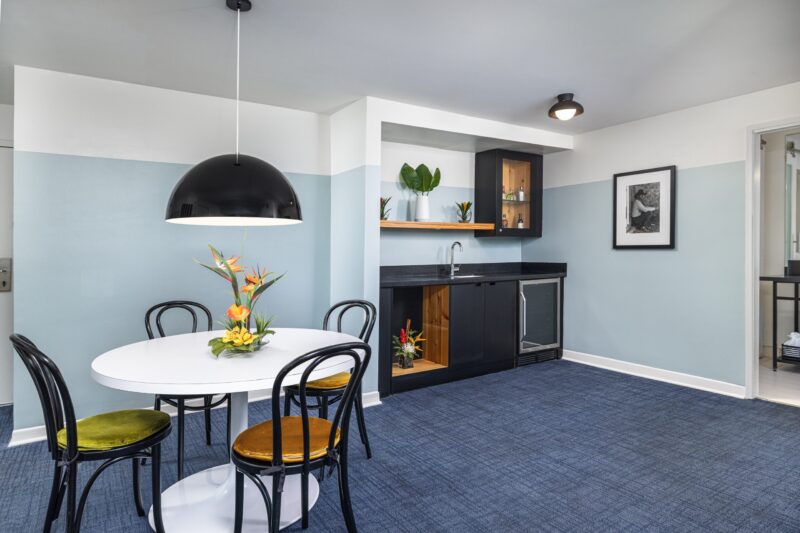 Ocean View King Suite Dining Room